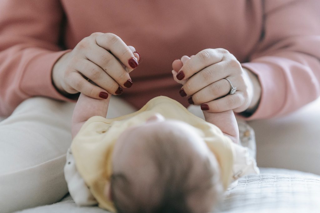 pillow support for feeding babies Malaysia