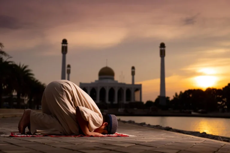 The Do’s and Don’ts in Islamic Culture: A Creative Approach