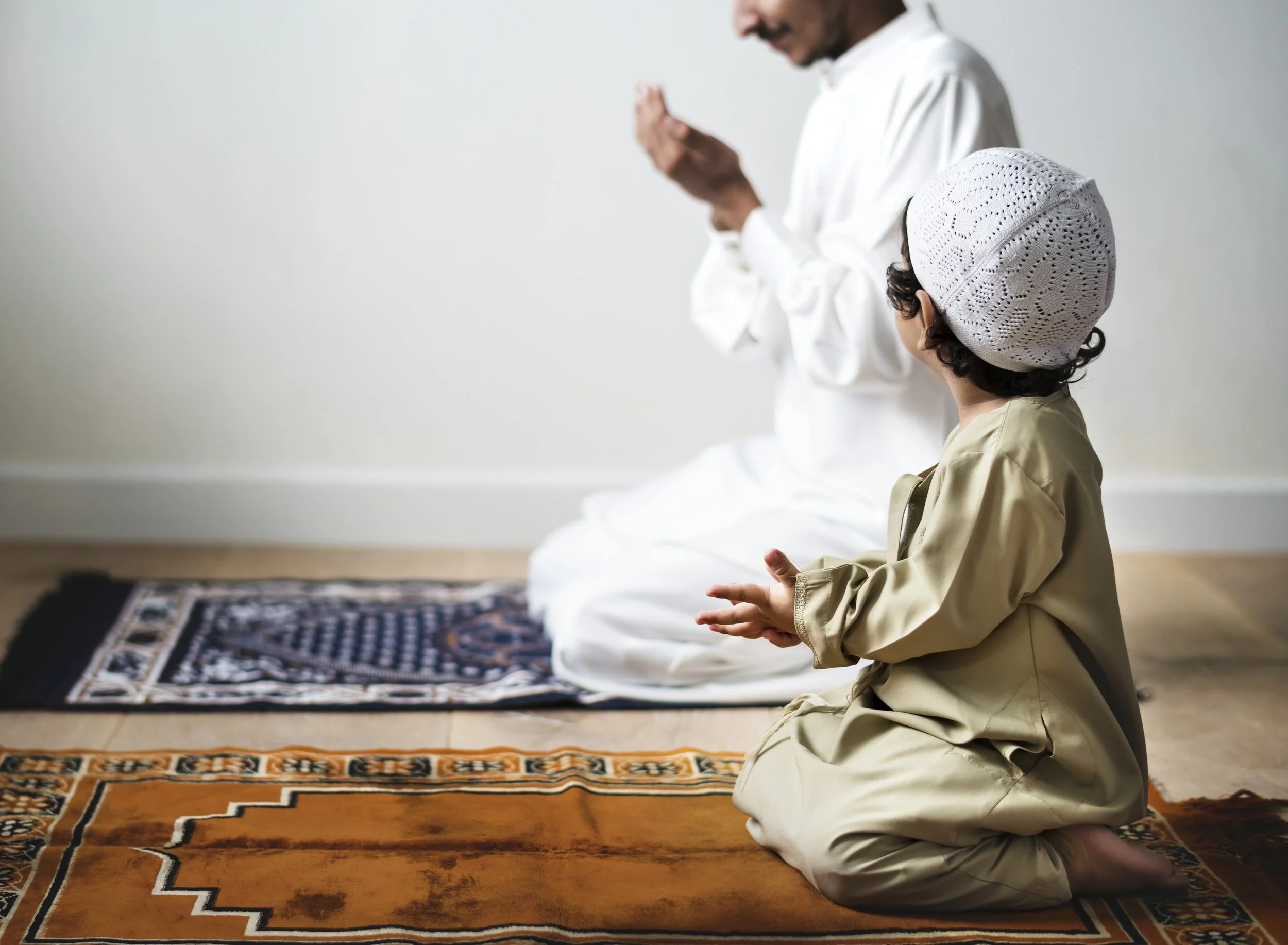Blog Post: Navigating the Etiquettes of Islamic Culture – The Dos and Don’ts