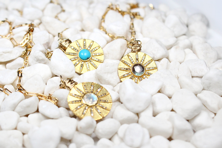 DiamondTalk Malaysia: Elevate Your Style with Diamond Charms